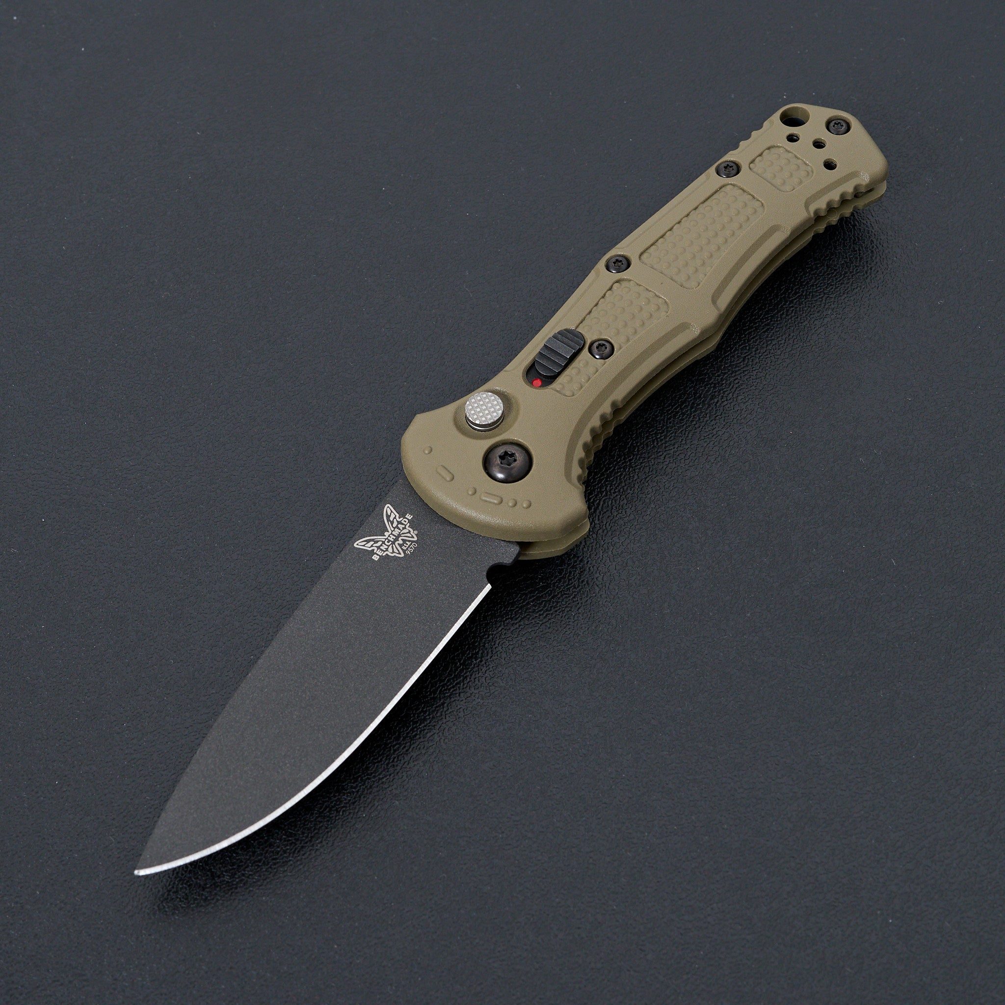 Benchmade-Mini-Claymore-