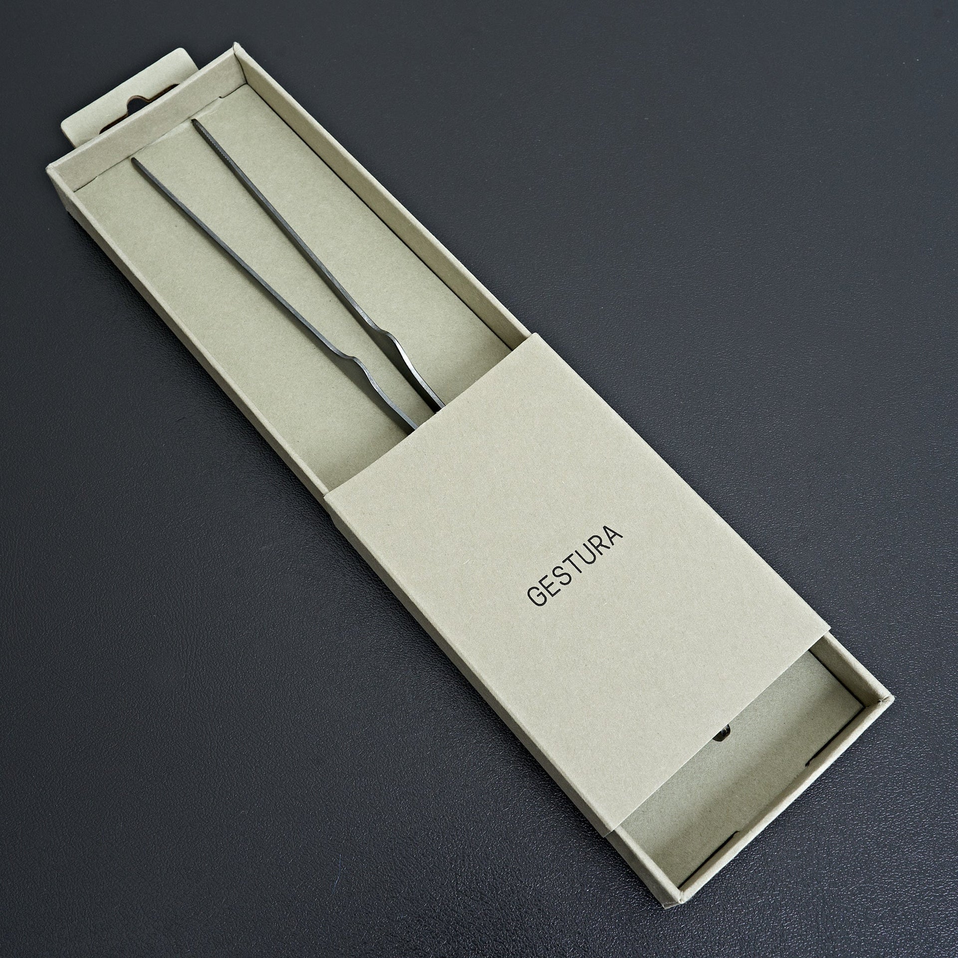 Gestura 10" Stando Tweezer Gunmetal-Cooking Tool-Gestura-Carbon Knife Co