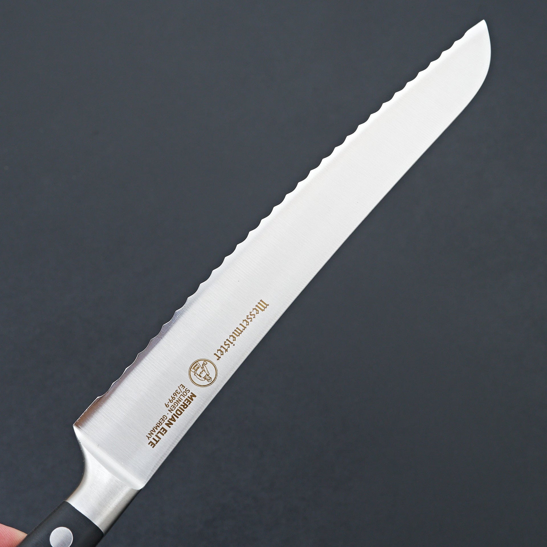 Messermeister Meridian Elite 9" Scalloped Bread Knife-Knife-Messermeister-Carbon Knife Co