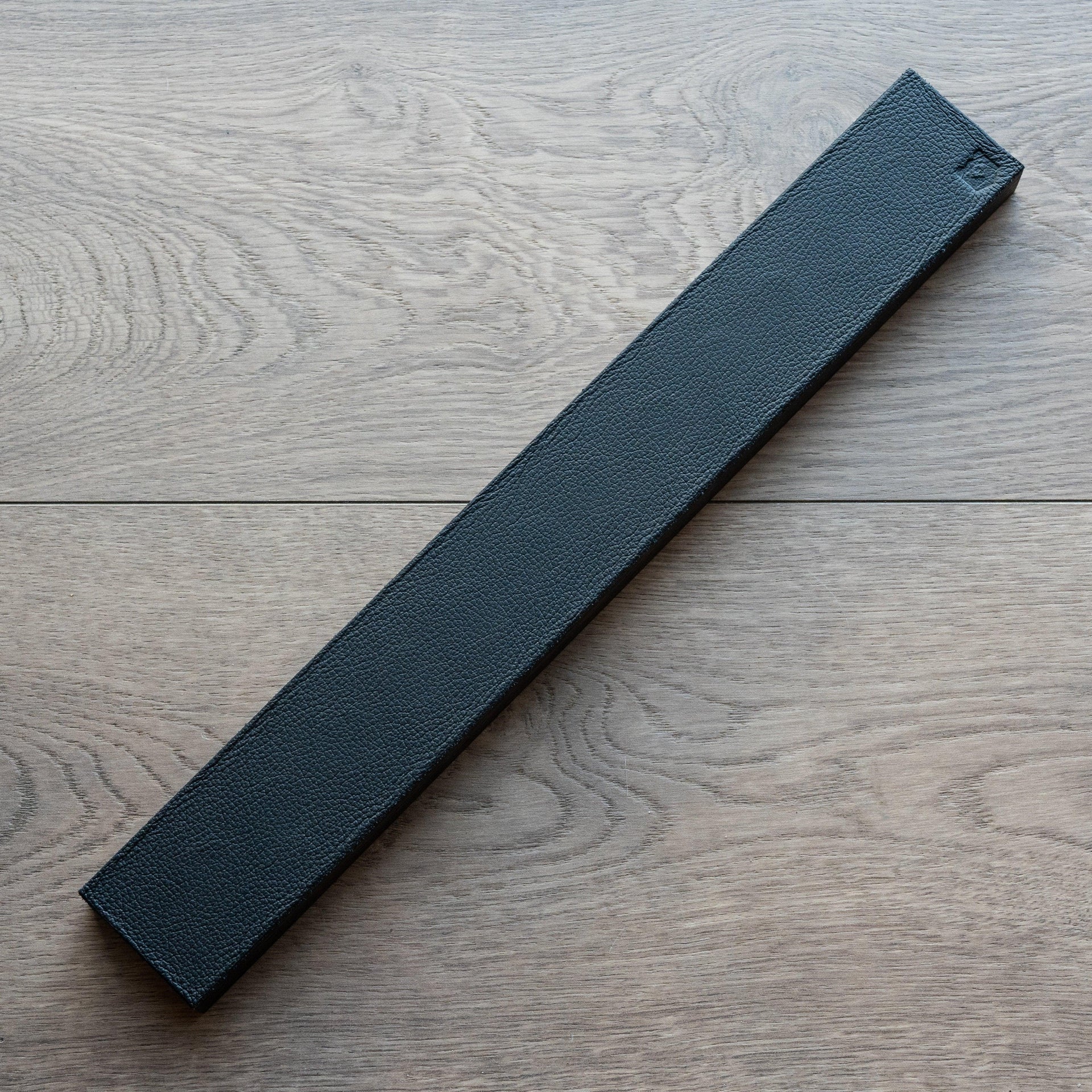 Piotr the Bear Black Leather and Oak Knife Magnet 16"-Knife Accessories-Piotr the Bear-Carbon Knife Co