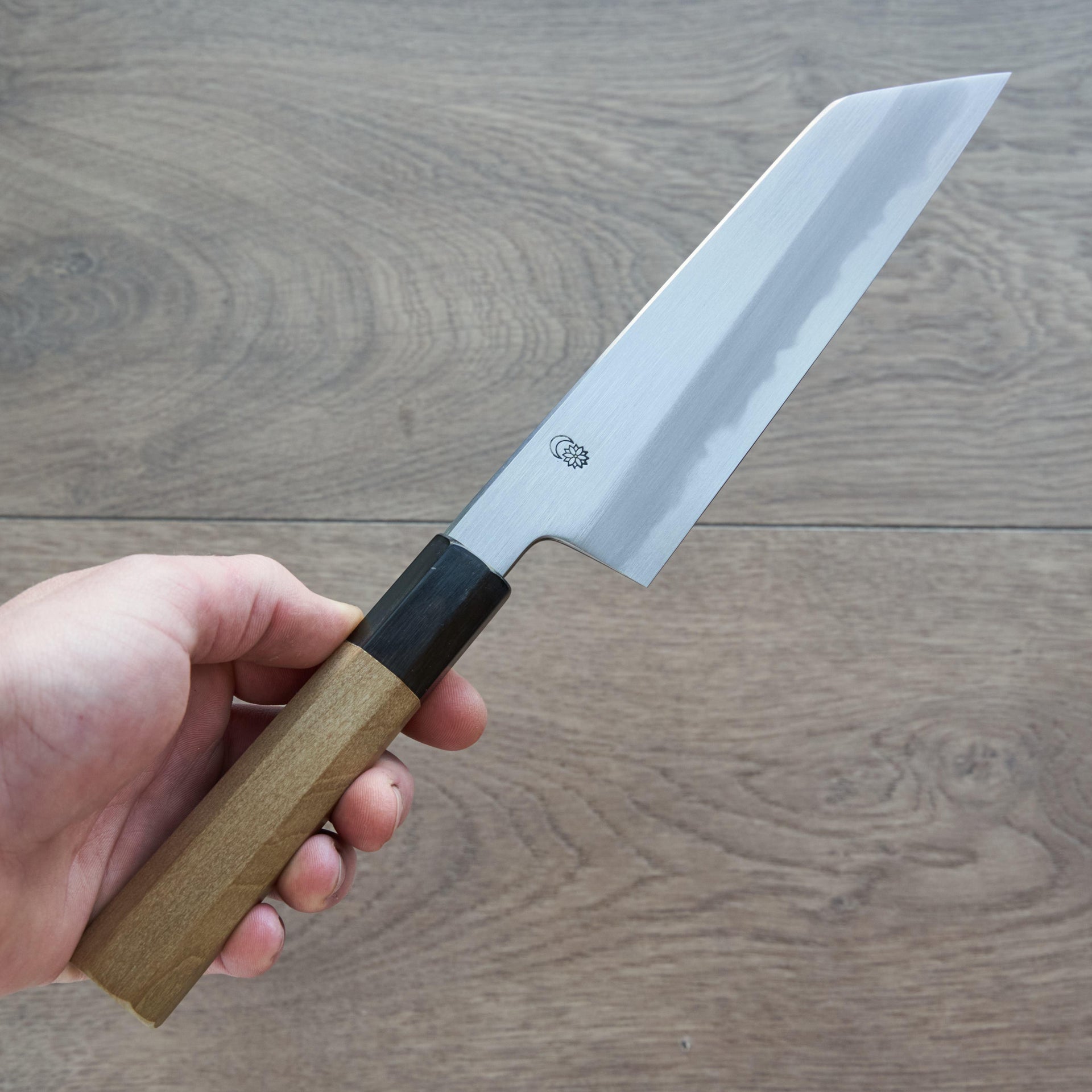 Sakai Kikumori Kikuzuki Kasumi Kiritsuke Santoku 180mm-Knife-Sakai Kikumori-Carbon Knife Co