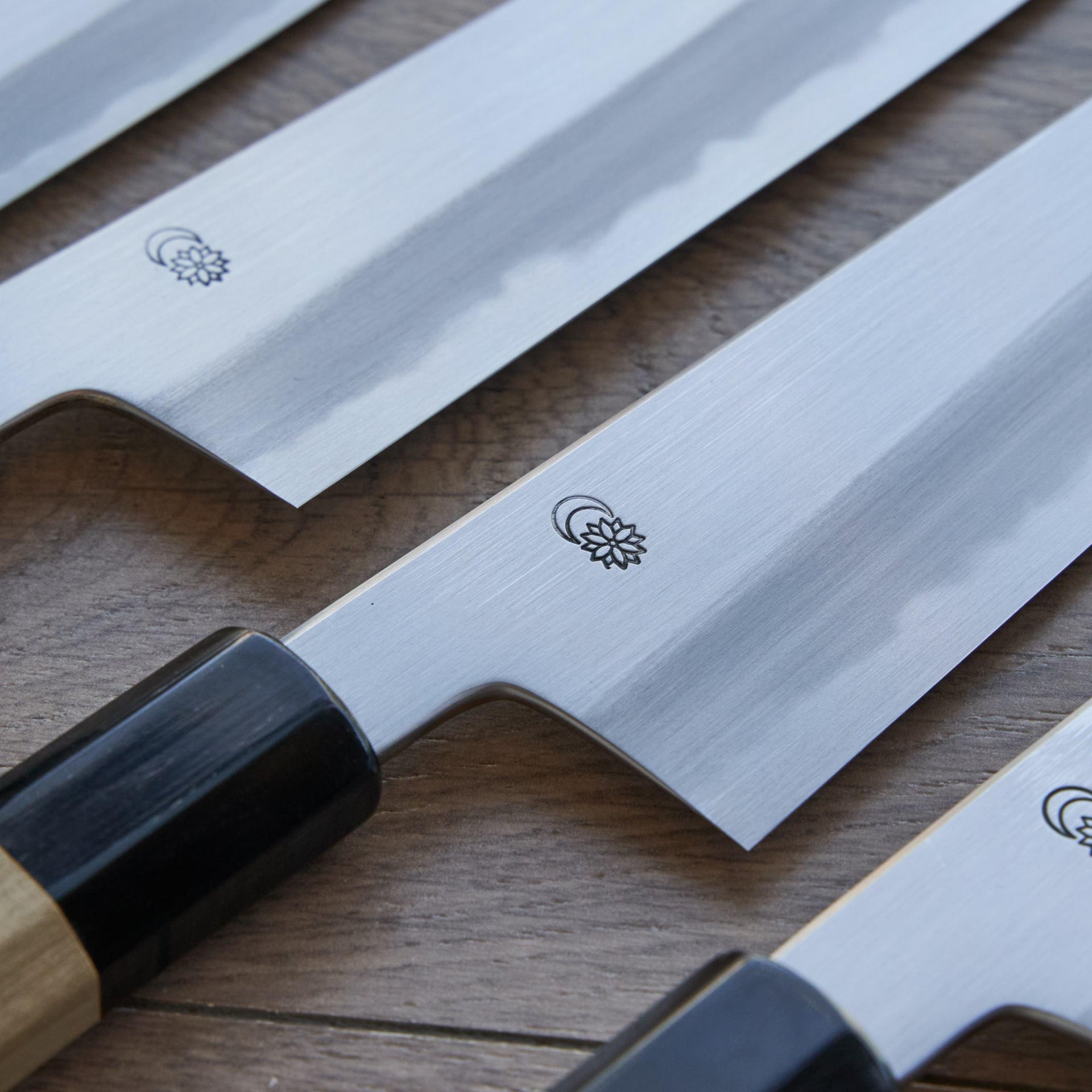 Sakai Kikumori Kikuzuki Kasumi Kiritsuke Santoku 180mm-Knife-Sakai Kikumori-Carbon Knife Co