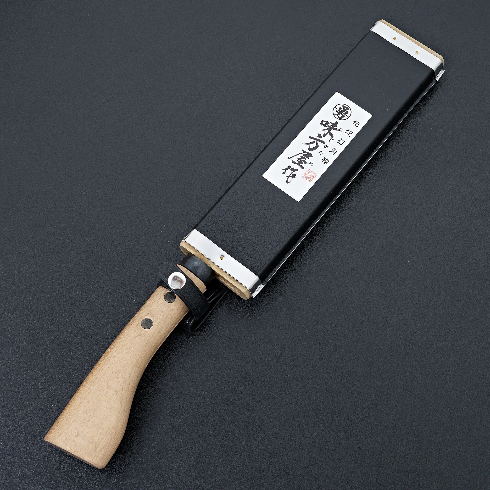 カミタケ Ajikataya Kengata Hatchet 210mm Oak Handle (Single Bevel)