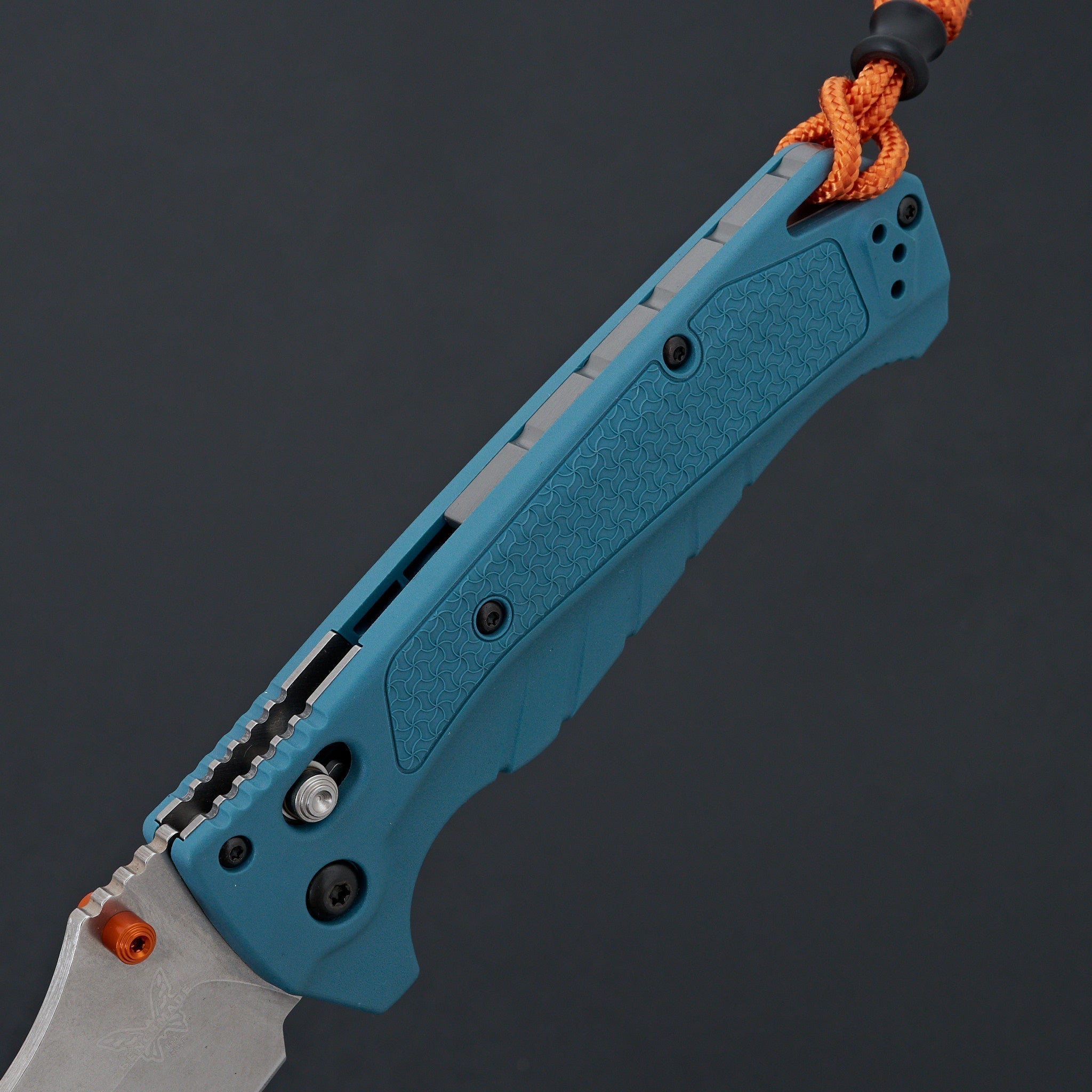 Benchmade Adira Depth Blue Grivory