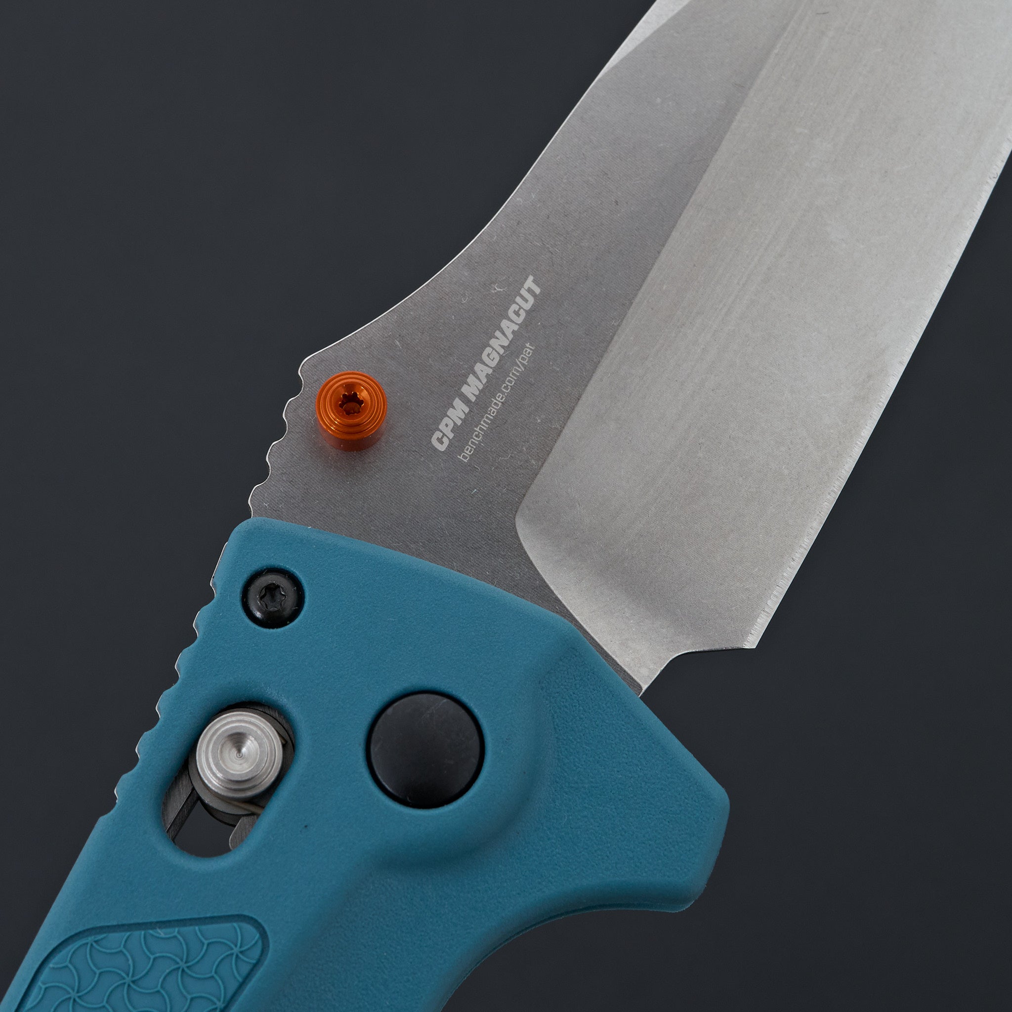 Benchmade Adira Depth Blue Grivory