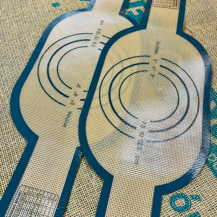 Bread Sling Silicone Oval