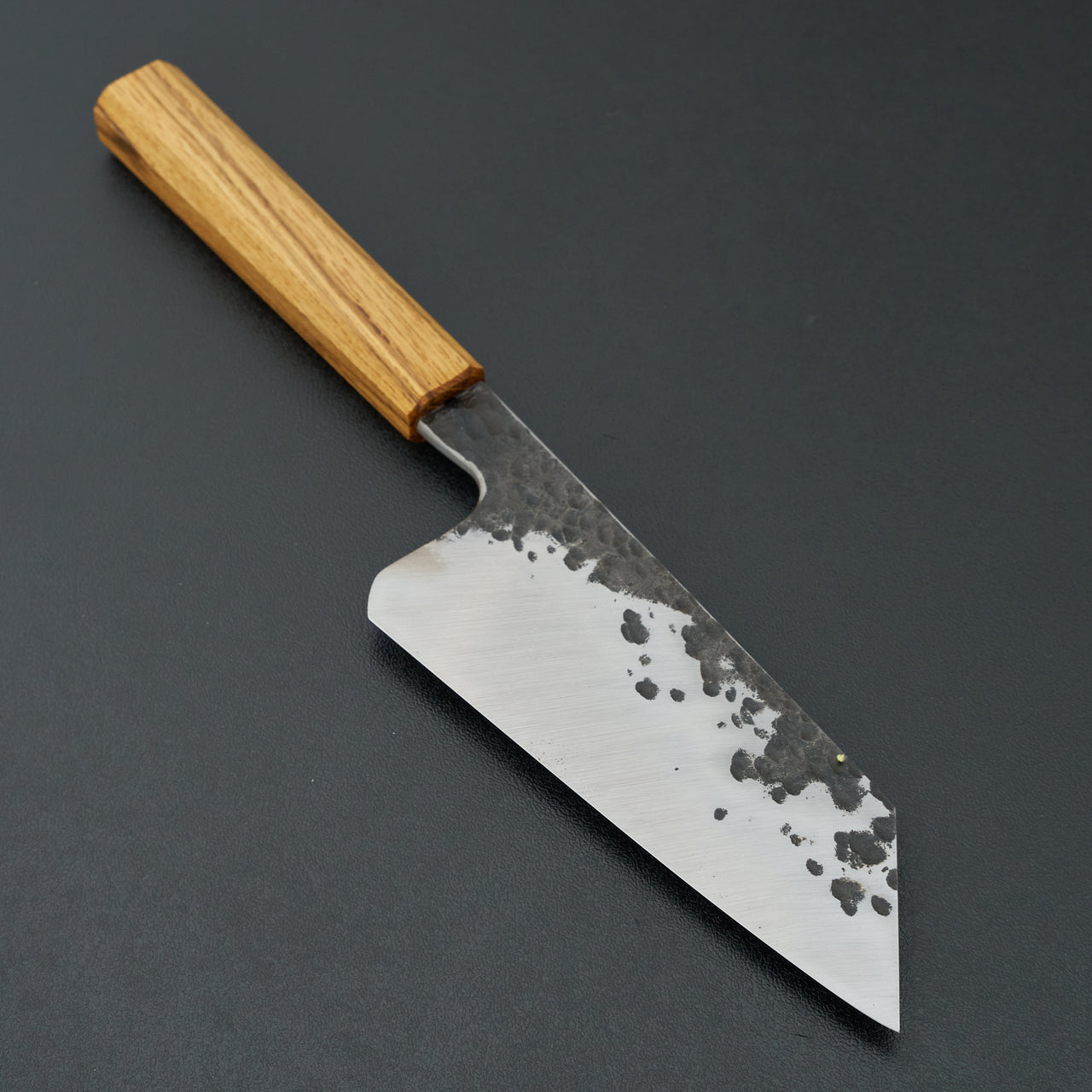 Definition Forge ProCut Oak Bunka 135mm