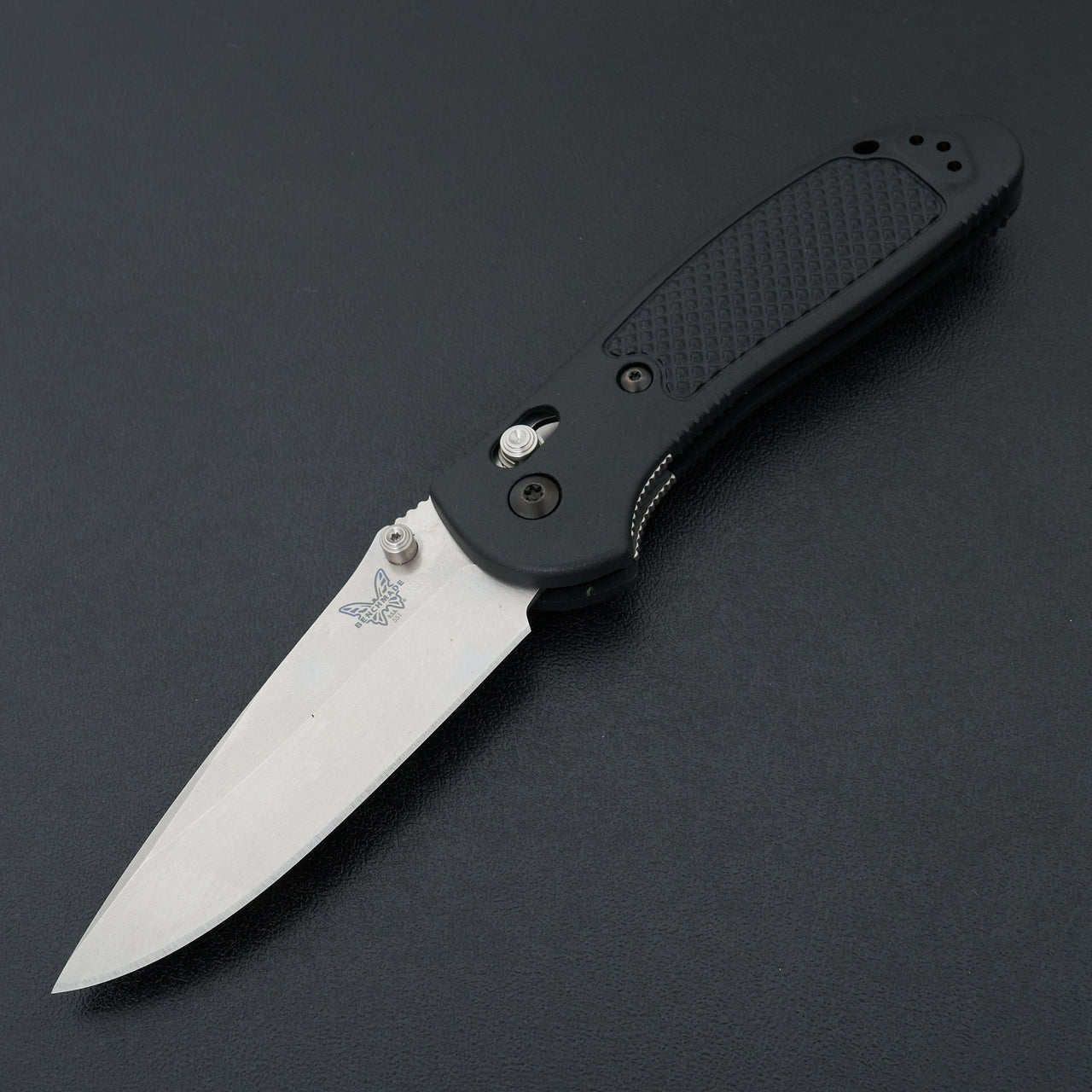 Benchmade Griptilian Black Grivory