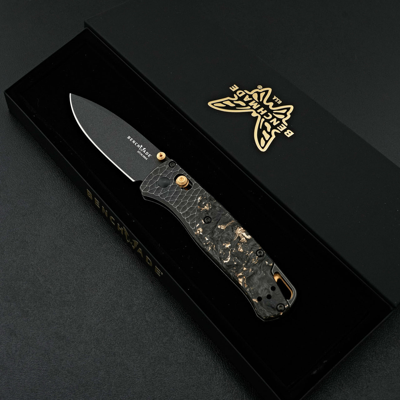 Benchmade Bugout Black Gold Fatcarbon 535BK-251 Limited Gold Class