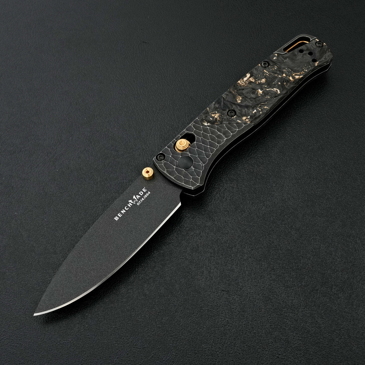 Benchmade Bugout Black Gold Fatcarbon 535BK-251 Limited Gold Class