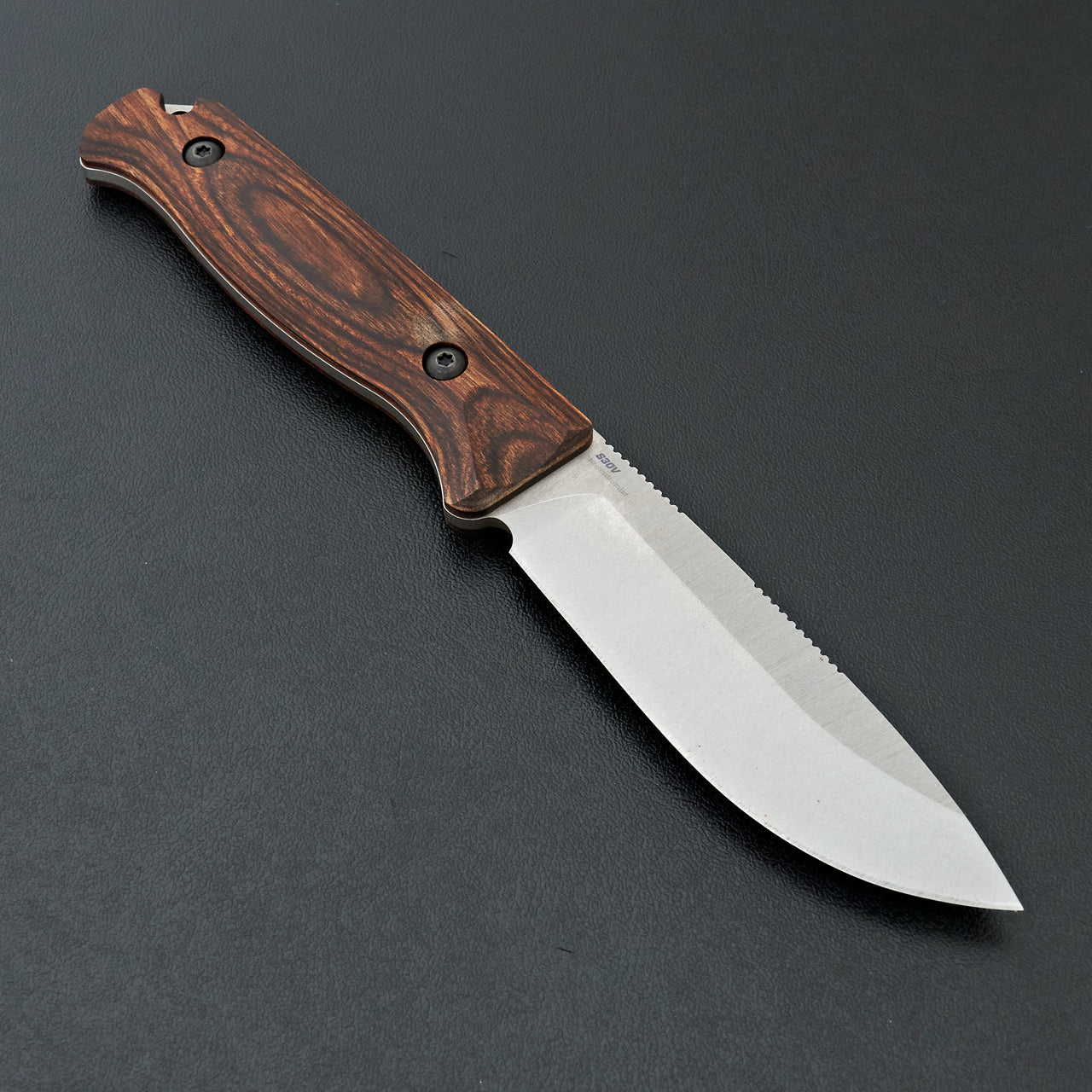 Benchmade Saddle Mountain Skinner Stabilized Wood
