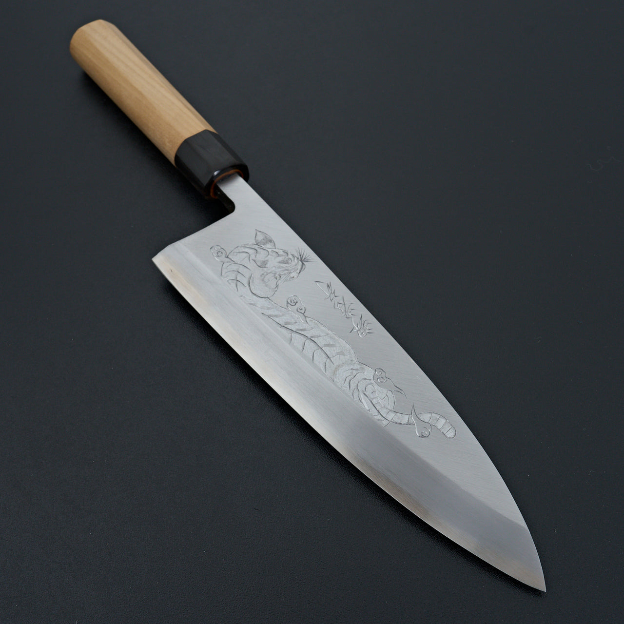 Sakai Takayuki Michiko Kubota Engraved "Tiger" Kasumitogi Deba 225mm