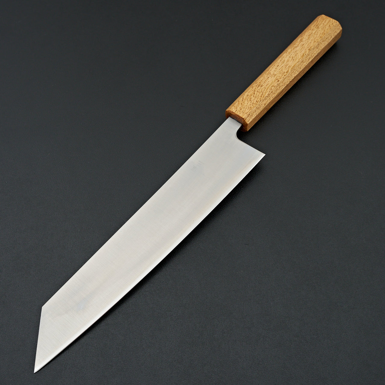 Tsunehisa Ginsan Migaki Oak Kiritsuke 240mm