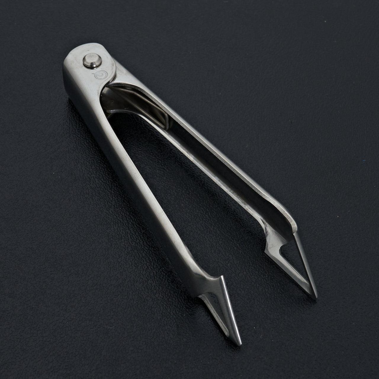 Suwada "Gin no Tsume" Fish Bone Tweezers