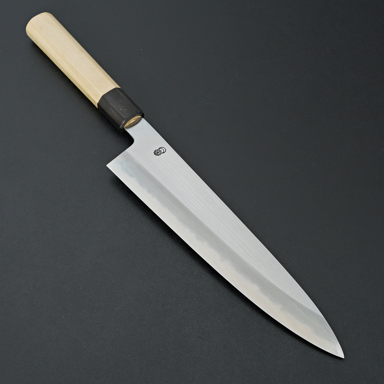 Sakai Kikumori Kikuzuki Kasumi Gyuto 240mm