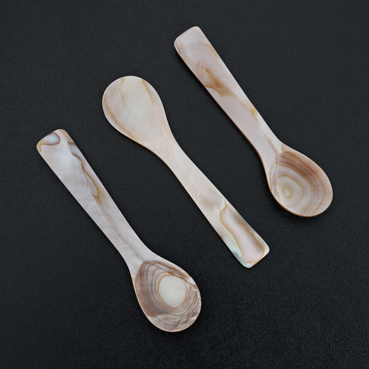 Caviar Spoon - Mother of Pearl