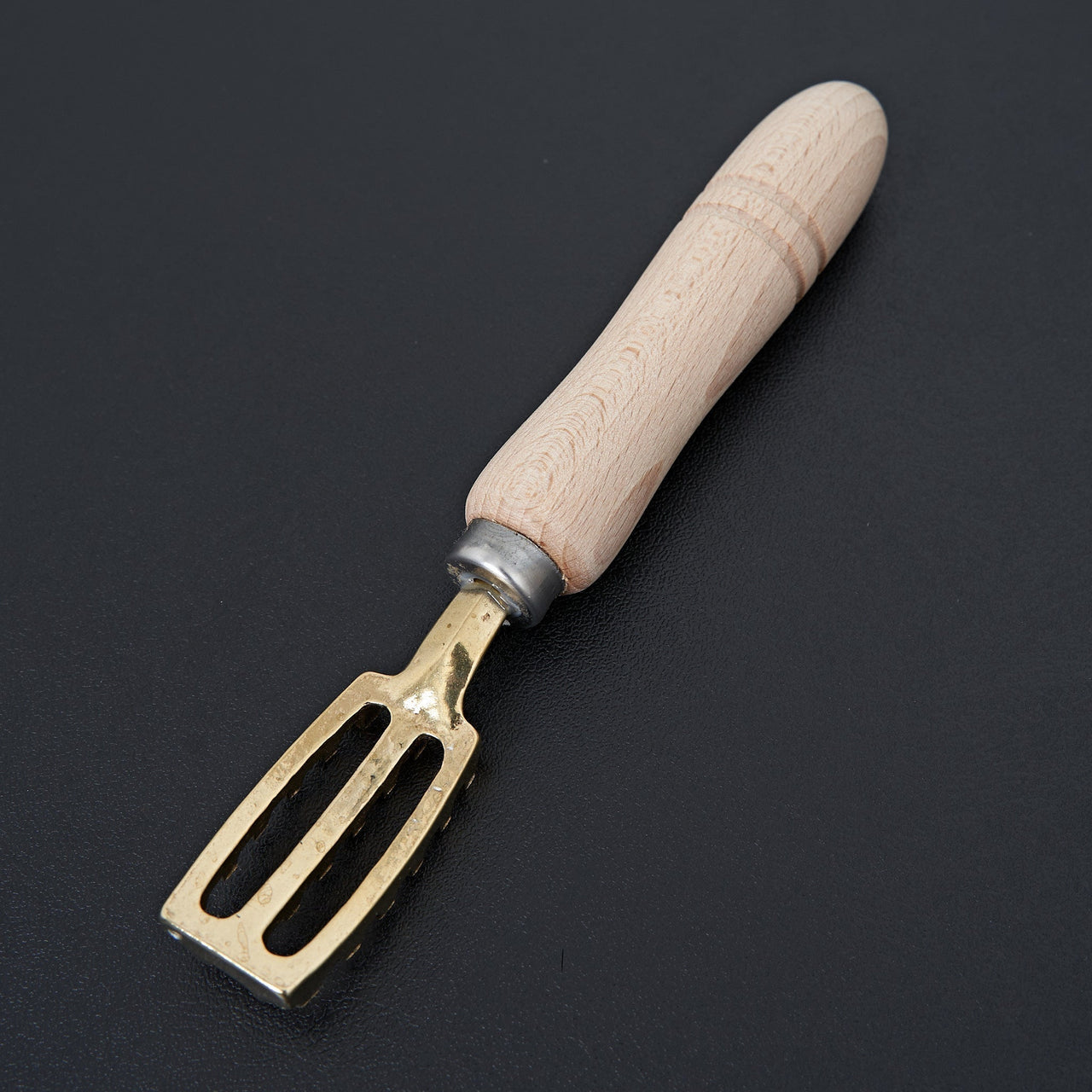 Fish Scaler Small-Masakage-Carbon Knife Co