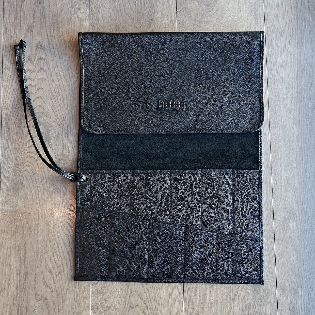 Hardt Asphyx Leather Black & White Waves Large Knife Bag-Hardt-Carbon Knife Co