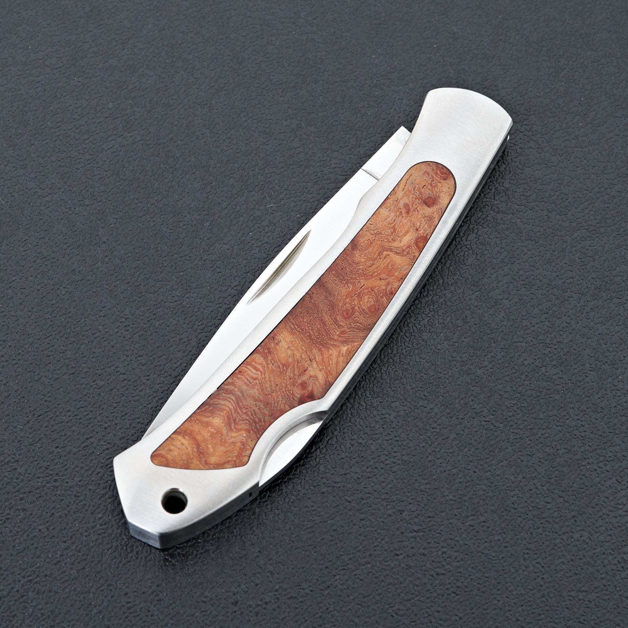 MOKI Kita Kitsune Folding Knife Quince Handle