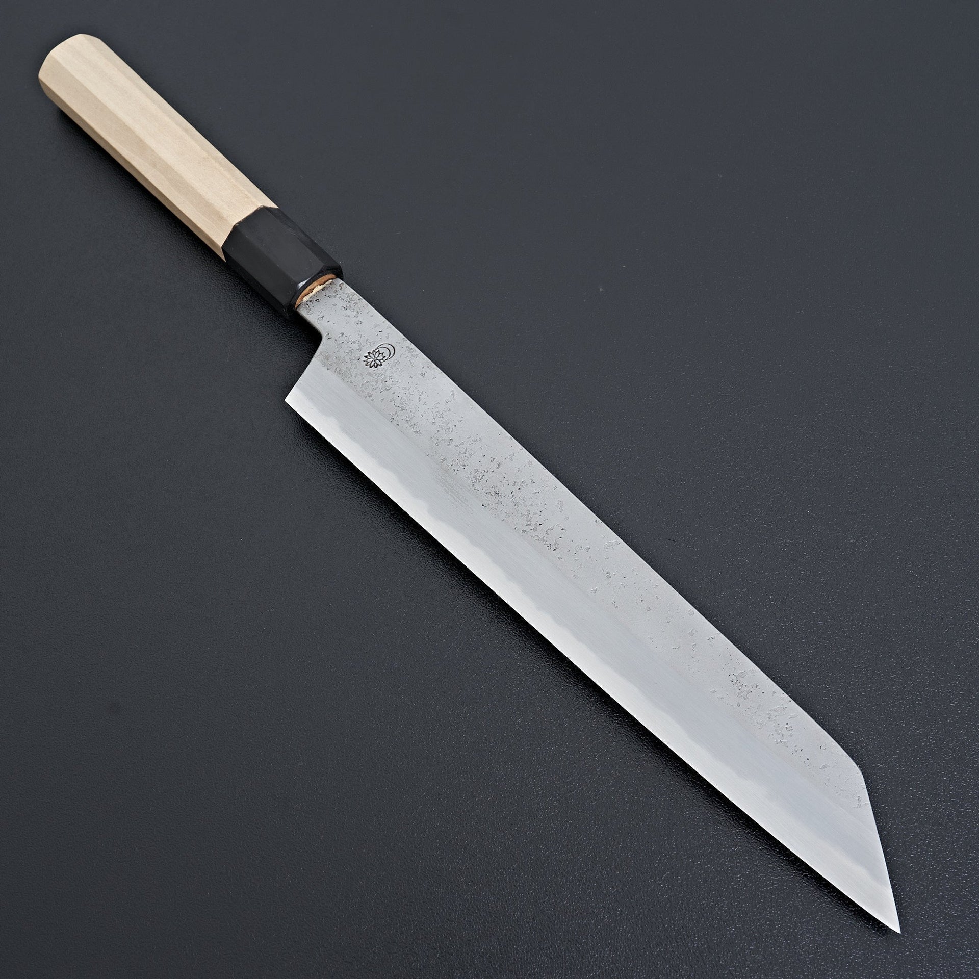 https://carbonknifeco.com/cdn/shop/files/Sakai-Kikumori-Kikuzuki-Rin-Kiritsuke-Gyuto-240mm-Knife-Sakai-Kikumori-chef-culinary-japanese-knife-knives.jpg?v=1703451094&width=1920