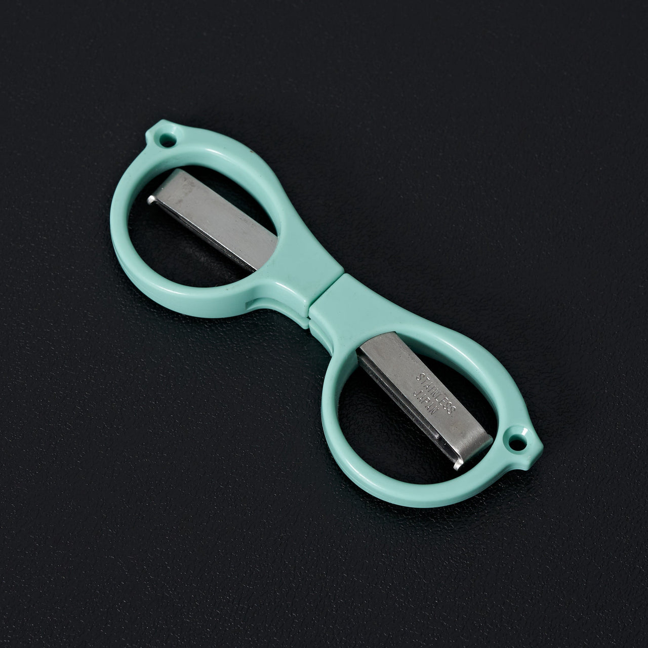 Yoshida Megane Folding Shears (Green)-Accessories-Hitohira-Carbon Knife Co