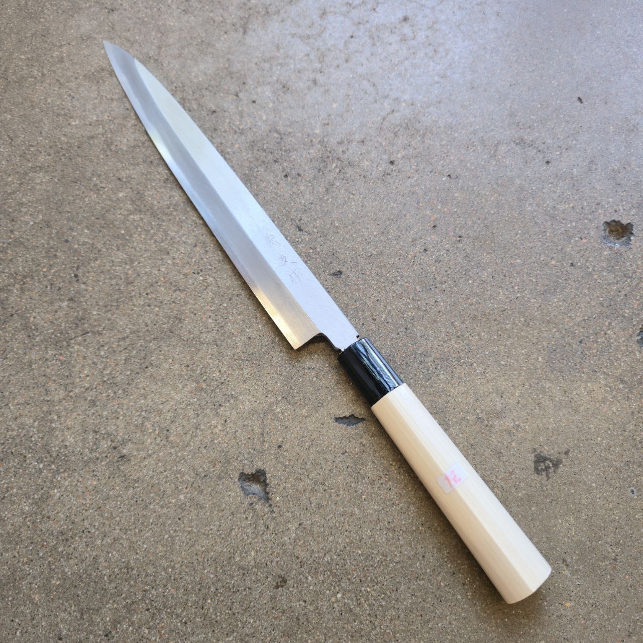 USED TRADE IN Morihei Yoshitomo Left-Handed Yanagiba 240mm Poplar Handle