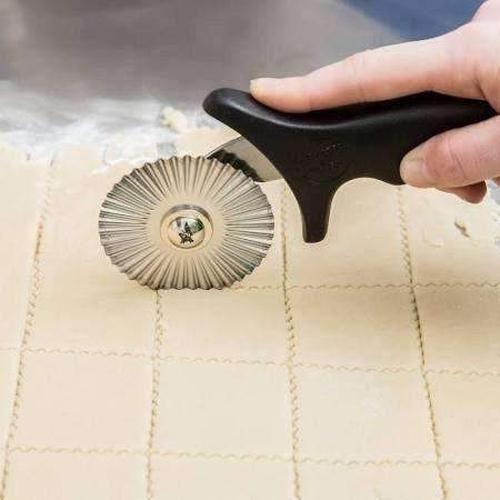 Ateco Fluted Pastry Wheel 2.5-Tools-Ateco-Carbon Knife Co